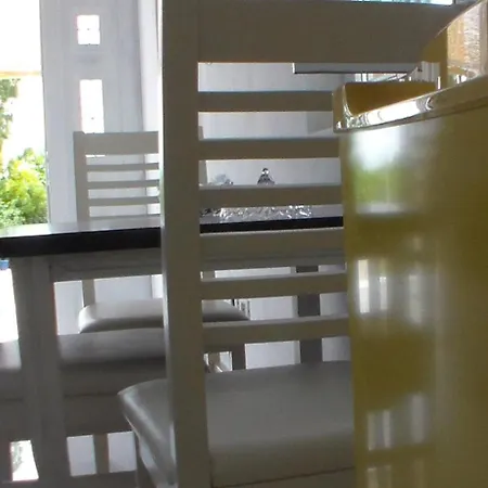 Paradise Sea Riviera Sandy Beach And Water Slides 2 Minutes Walk Free Parking Shkembi Golem Apartmán